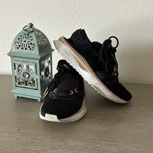 PUMA ignite sneakers 🖤